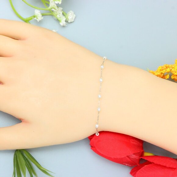 "Elegant & Trendy Bracelet, A Perfect Gift for Women, Thoughtful, EVCH1167 - Picture 1 of 11